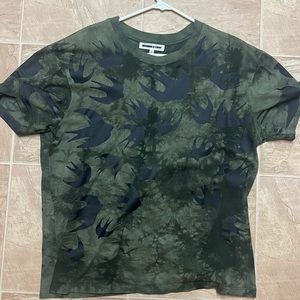 Mcq t shirt used size L slim fit